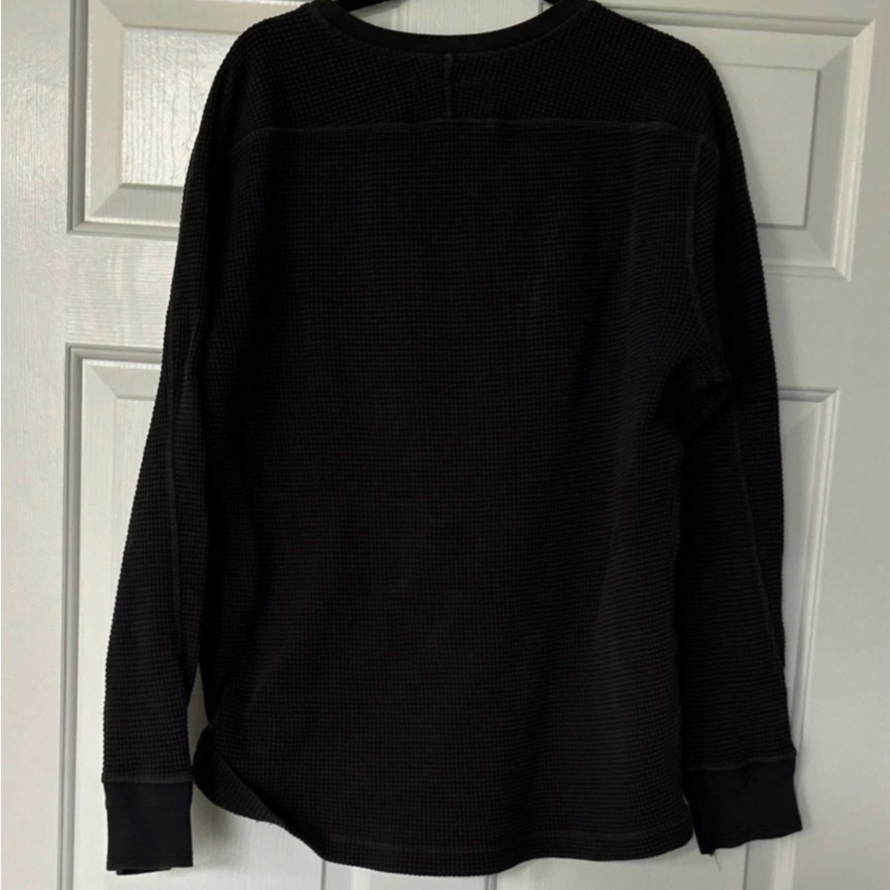 AMERICAN GIANT Men’s Waffle Henley Knit Long Sleeve Crew Pullover Size M
